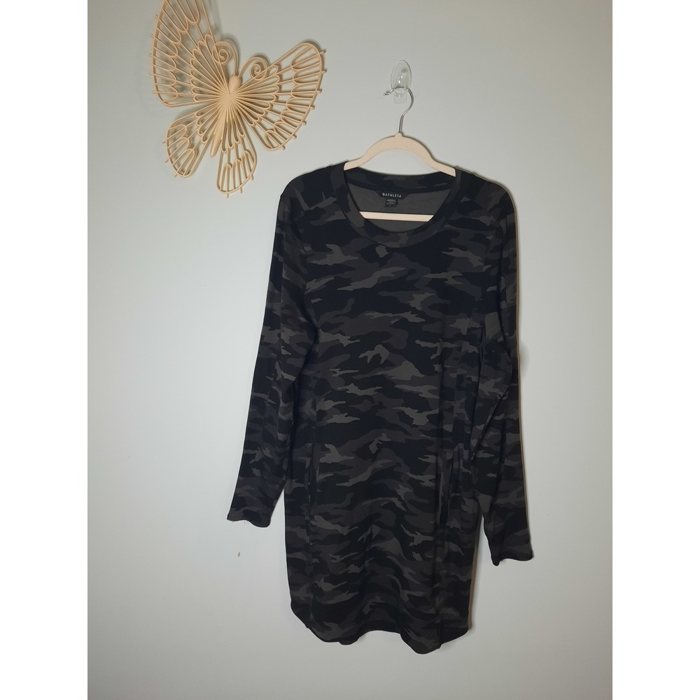 Athleta Camo Long Sleeve Sweatshirt Dress Grey Black Crew Neck Pockets Large